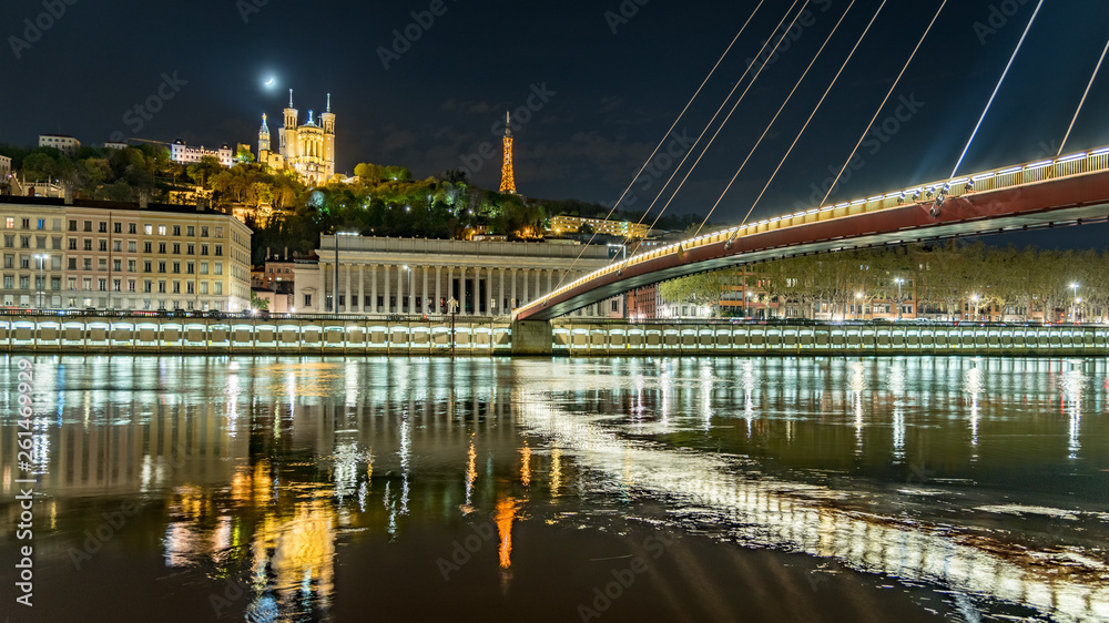 Fototapeta premium View on Saône in Lyon