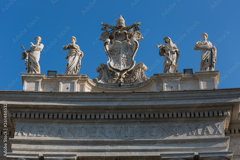 A view of Saint Peter's Square (Piazza San Pietro)