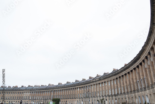 Royal crescent in Bath with luxurious flats © Vclav