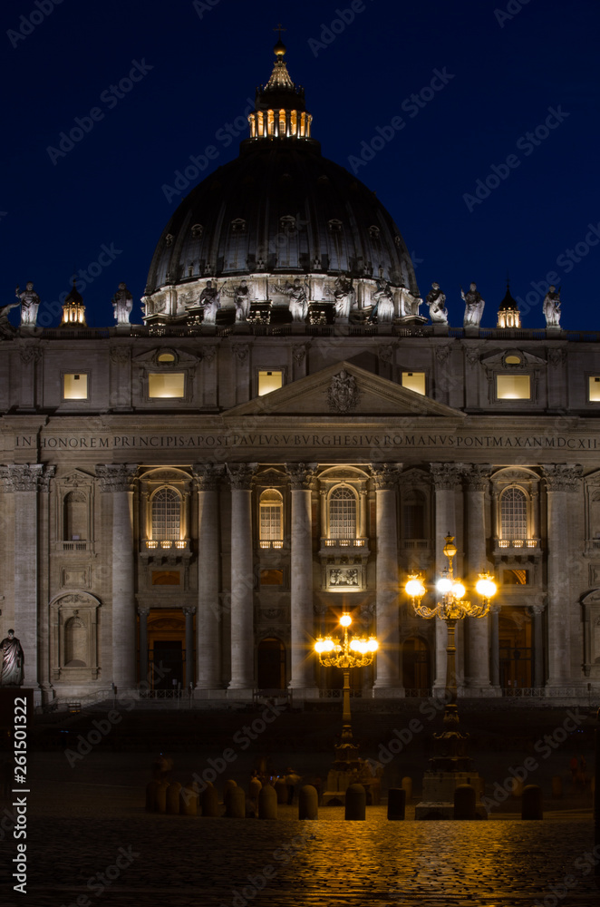 Night view of the road to the Vatican