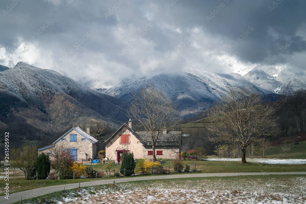 maison de montagne dans les Pyrénées