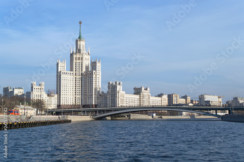 Kotelnicheskaya Embankment Building and other buildings