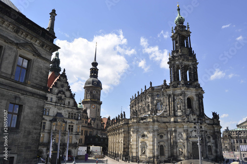 Church in Dresden, Germany © Nenad Basic