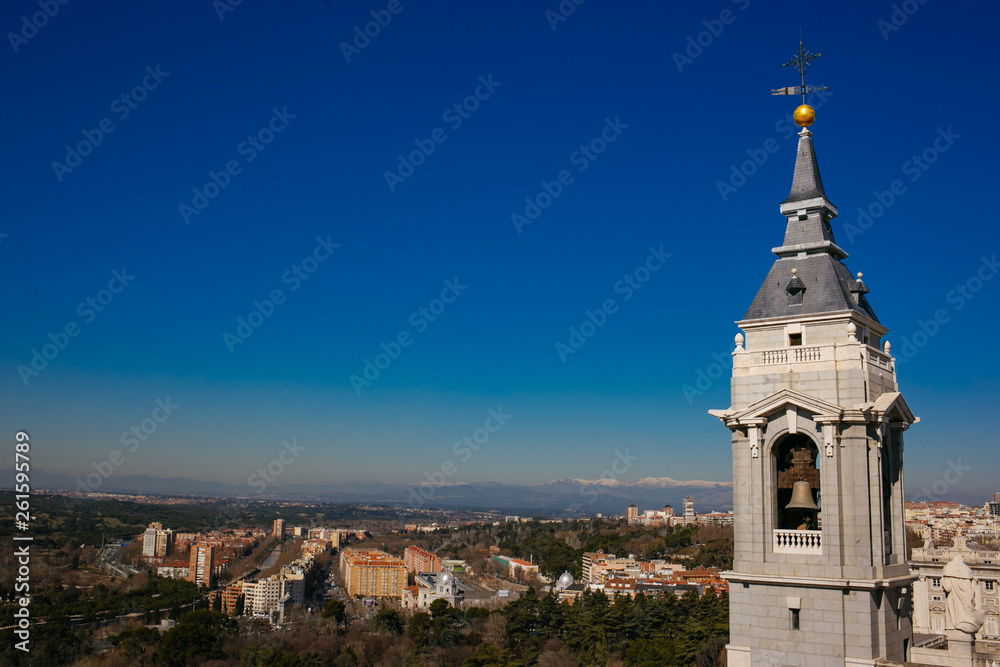 Fototapeta premium church, architecture, tower, building, cathedral, madrid