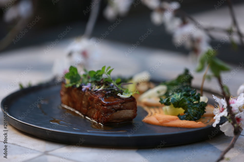 lamb chops with rosemary