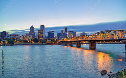 Skyline of Portland  © espiegle