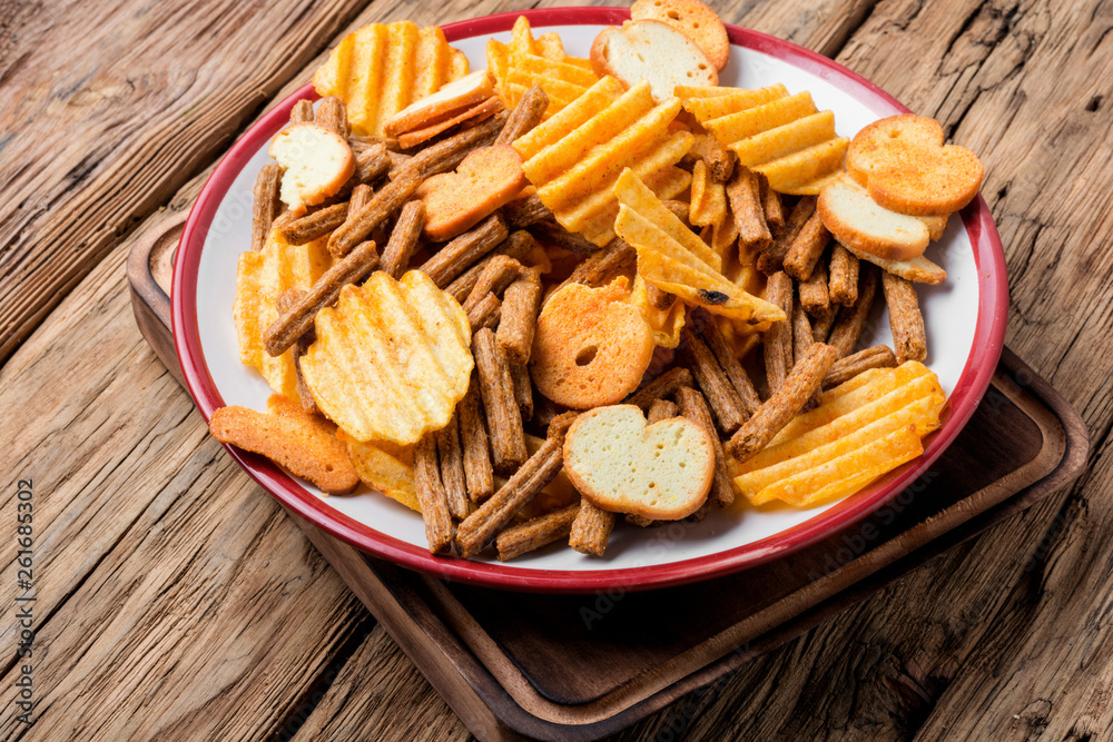 Salty snacks,potato chips Salty snacks,potato chips