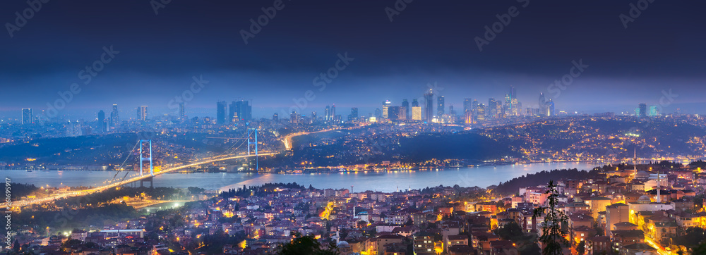 Naklejka premium View of Bosphorus bridge at night Istanbul
