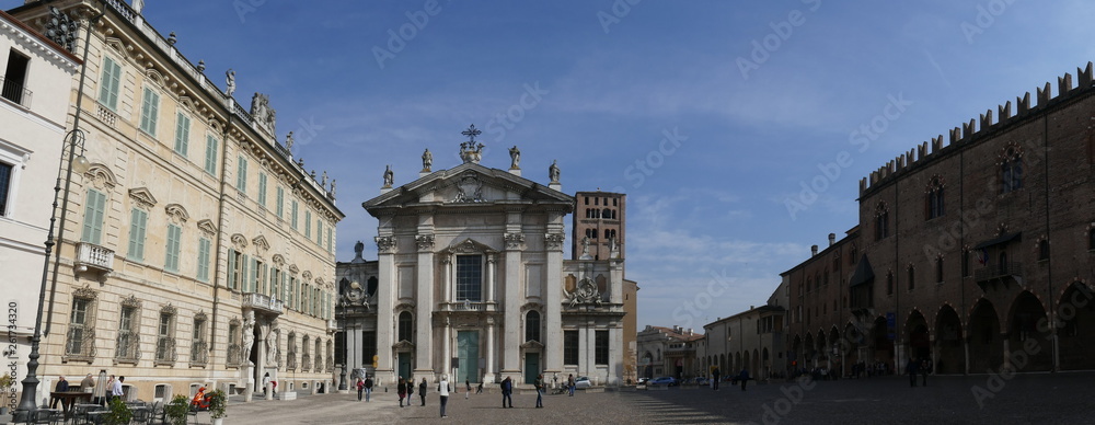 Sordello square in Mantova : Cathedral, Bishop palace and Ducal Palace