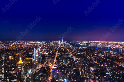 New York late sunset skyline © softdelusion