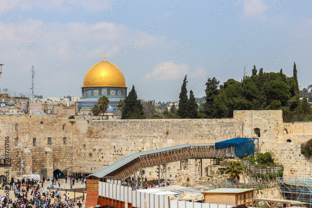 Weeping wall in jerusalem