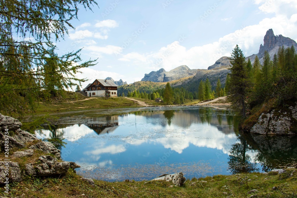 Obraz premium Croda da Lago - Cortina d'Ampezzo