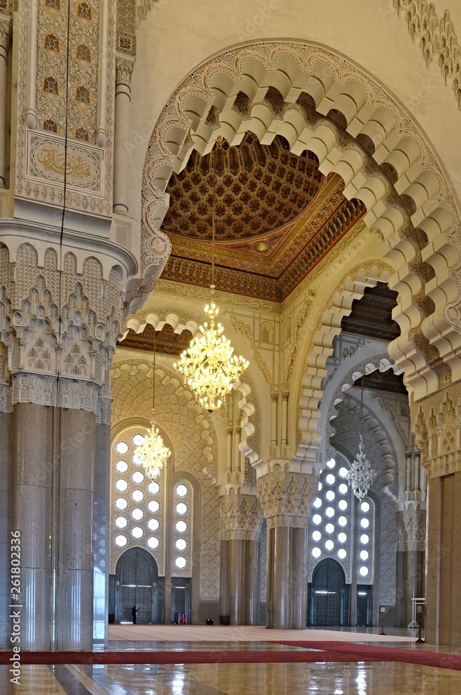 he Hassan II Mosque or Grande Mosque Hassan II is a mosque in Casablanca, Morocco.