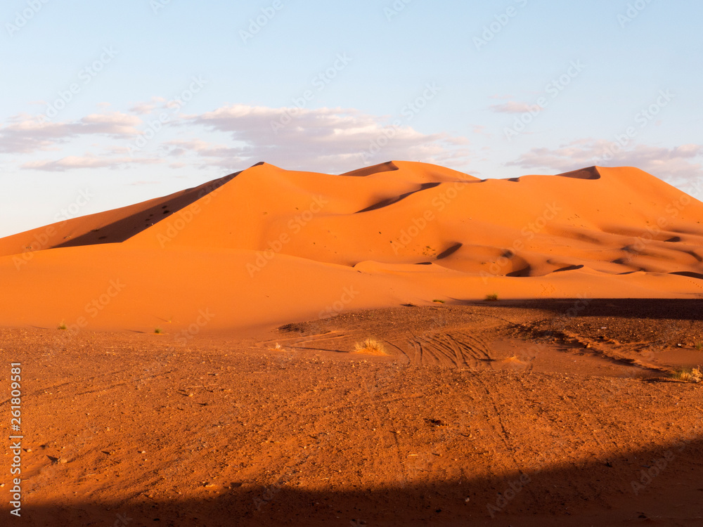 Die Wüste Sahara im Süden von Marokko. Diese Sandwüste heißt auch Erg Chebbi.