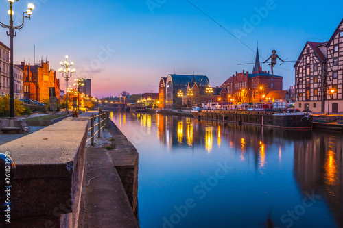 Photography Bydgoszcz old town at amazing sunrise with reflection in Brda river