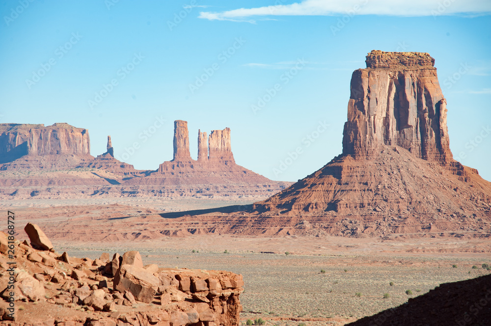 Fototapeta premium Monument Valley High Noon