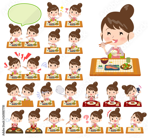 Ballet Bun hair Apron mom_Meal／同じシリーズはtoyotoyoポートフォリオ内から「親しみ　デフォルメ」と検索してください