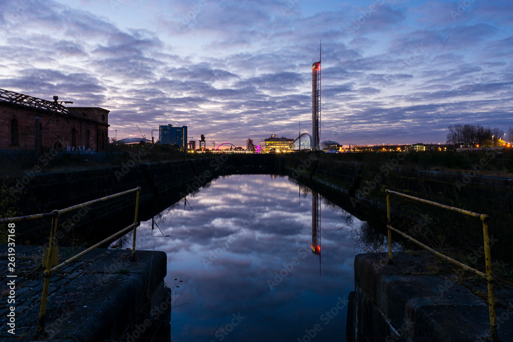 Fototapeta premium Govan Docks Sunrise 1