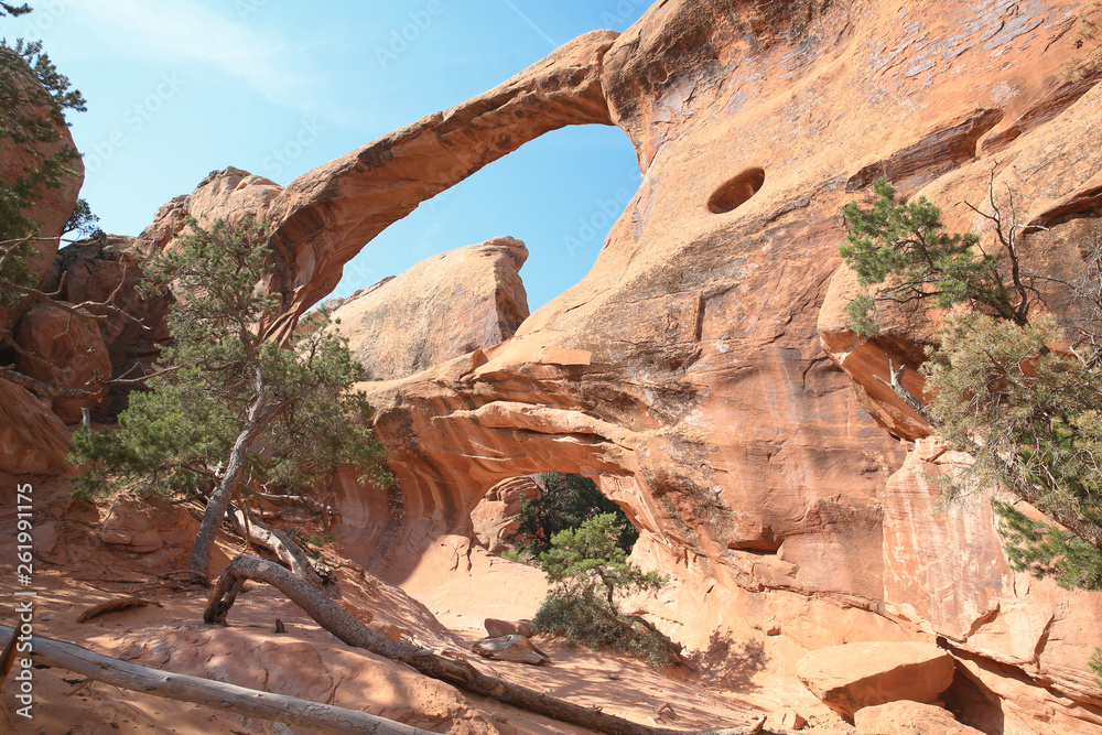 Double-o-Arch in Arches National Park, Utah, USA