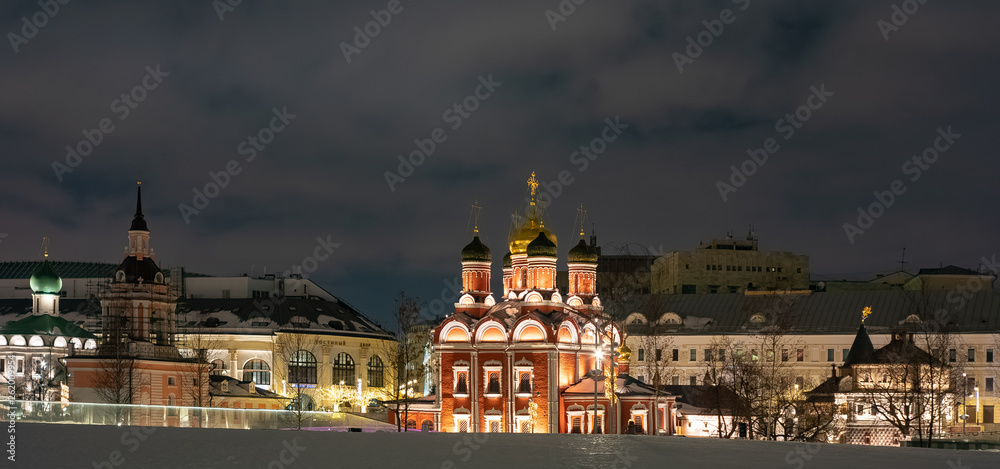 Obraz premium City the Moscow . Zaryadye Park,View of the Znamensky Cathedral,St. Russia.2019