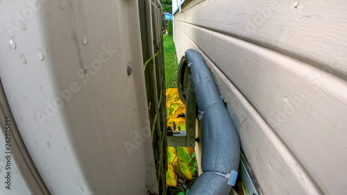 15598_The_pipes_from_the_airconditioners_outside_unit.jpg
