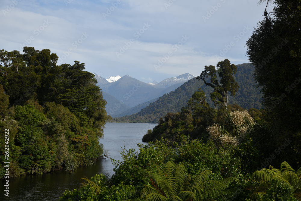 Lake Moeraki New Zealand