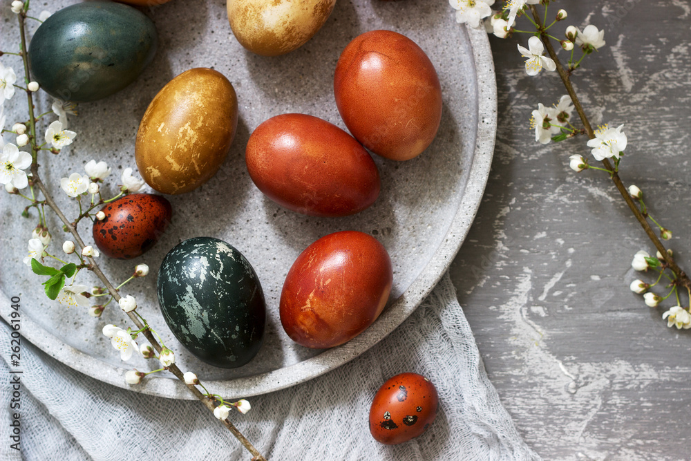 Easter eggs dyed with natural dyes, cabbage, chamomile, hibiscus and onion peel.