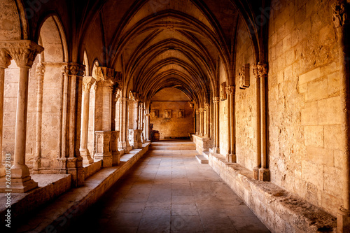 Inside abbey Fototapeta