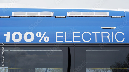 100 percent electric mass transit bus 