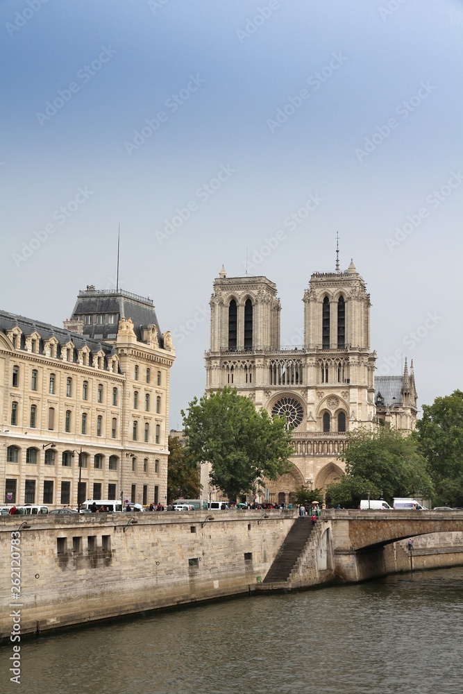 Fototapeta premium Paris Notre-Dame