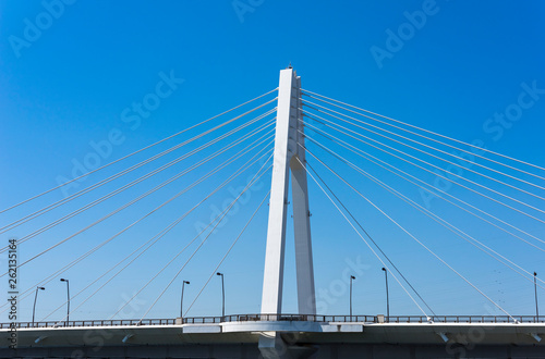 Fototapeta Naklejka Na Ścianę i Meble -  多摩川に架かる大師大橋の風景