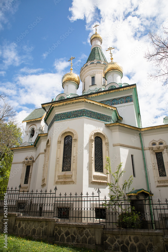 Fototapeta premium Close up of the golden domes of the Russian Church in Sofia, Bulgaria.