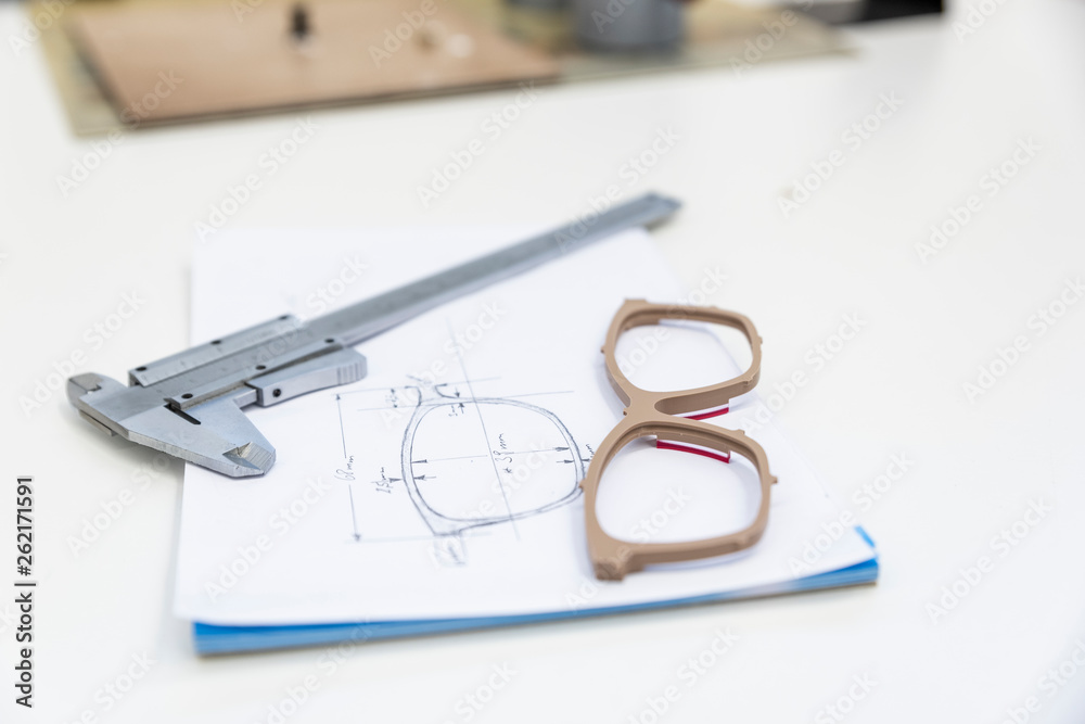 the optician, a great eyewear, cnc and eyewear, eyeglasses the optician, a great eyewear, cnc and eyewear, eyeglasses