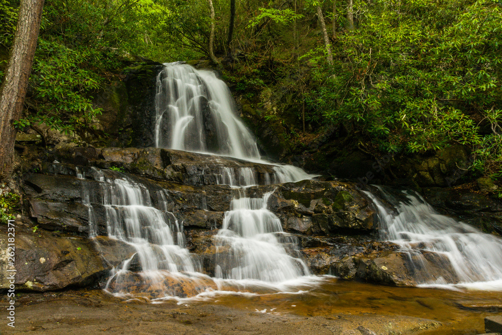 Laurel Falls in Great Smoky Mountains National Park in Tennessee, United States Laurel Falls in Great Smoky Mountains National Park in Tennessee, United States