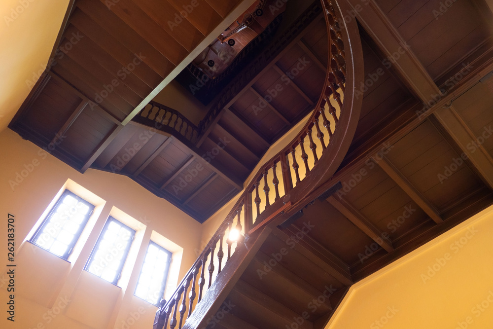 Obraz premium Vintage yellow room interior , the beautiful yellow building .