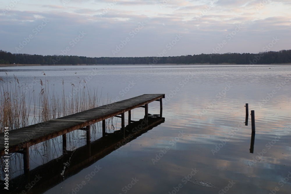 early morning at the lake