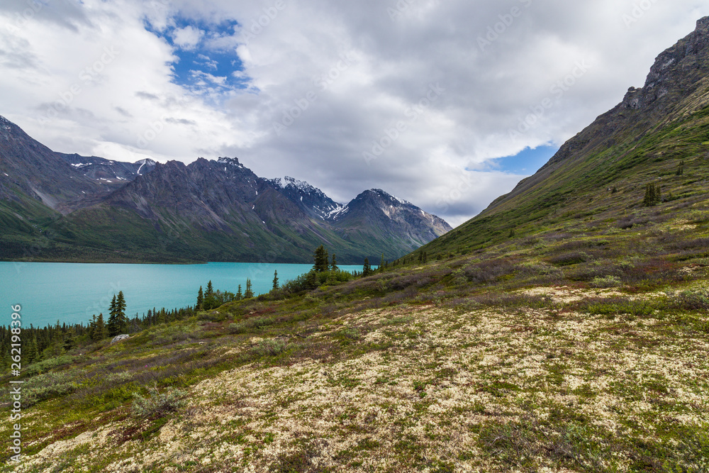 Obraz premium Upper Twin Lake in Lake Clark National Park in Alaska, United States