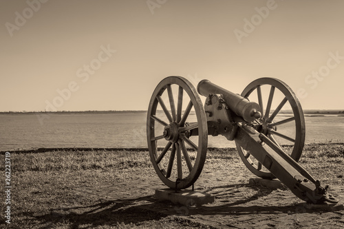 Obraz na plátně Closeup Of A Civil War Cannon