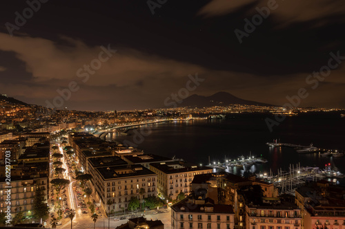 Napoli notturna