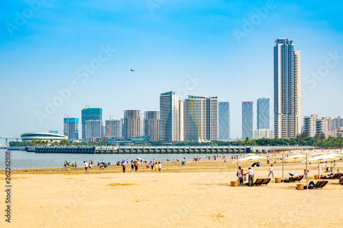 Fototapeta Naklejka Na Ścianę i Meble -  City views of Golden Sands Bay, Zhanjiang City