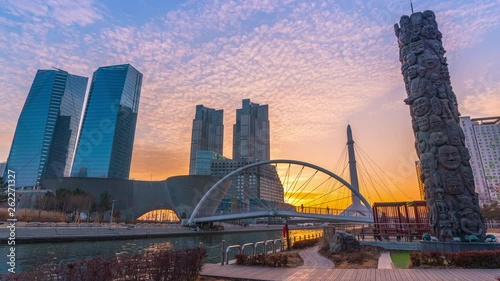 TimeLepse Incheon,Central Park in Songdo International Business District , South Korea