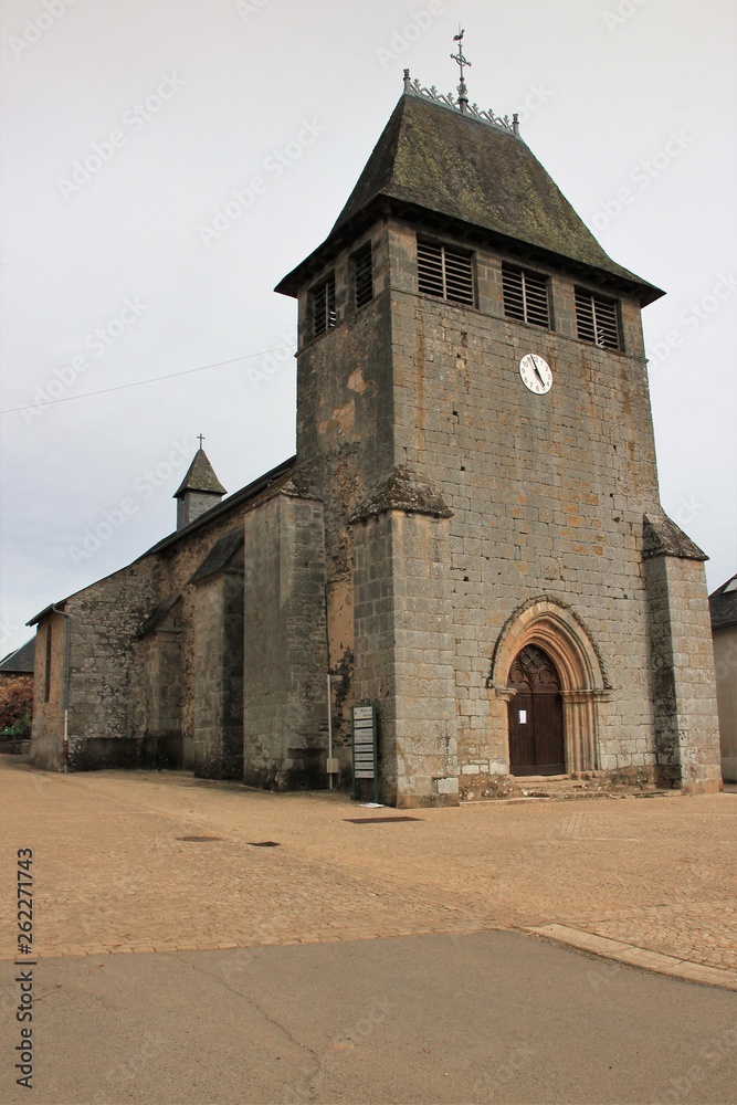 Eglise de Saint-Salvadour.(Corrèze)