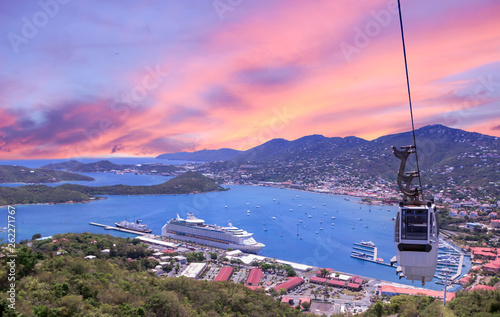 Foto View at st. Thomas harbor from Paradise Point