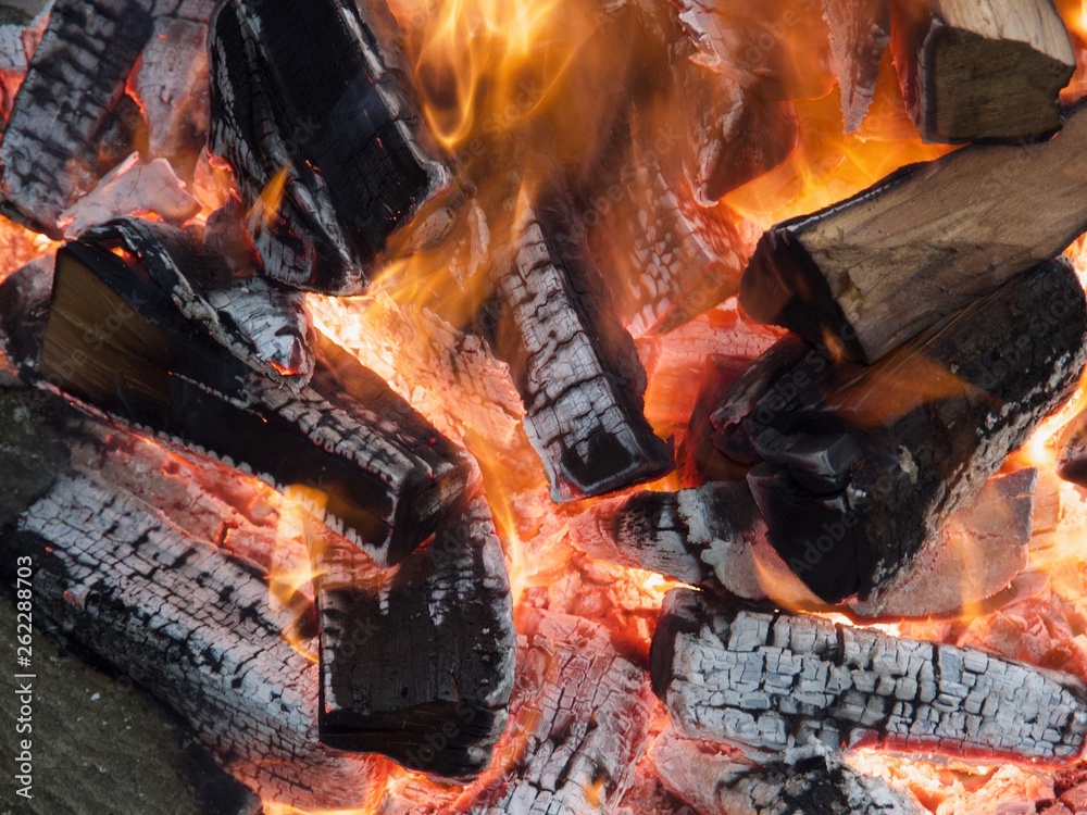 Fototapeta premium Close to a colorful campfire