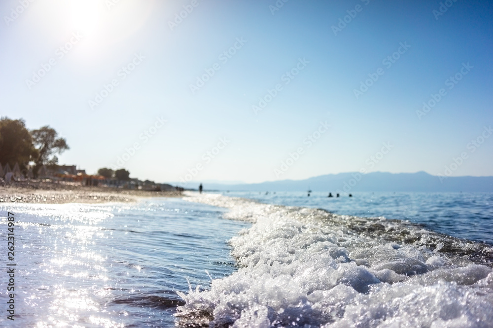 Obraz premium Waves on beach