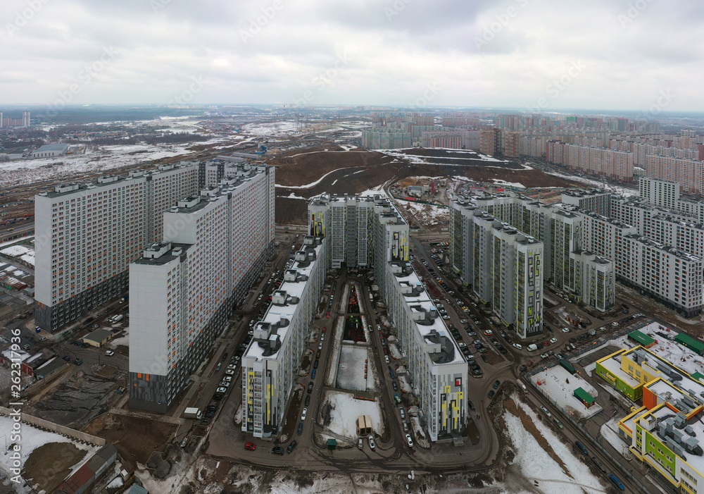 Obraz premium new high-rise residential buildings in the new neighborhood of Moscow. Aerial view City of Lyubertsy, Moscow Region, Russia.