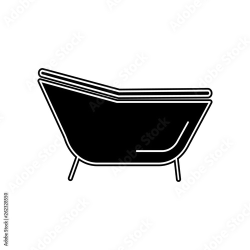 Single bathtub icon. Element of bathroom for mobile concept and web apps icon. Glyph, flat icon for website design and development, app development