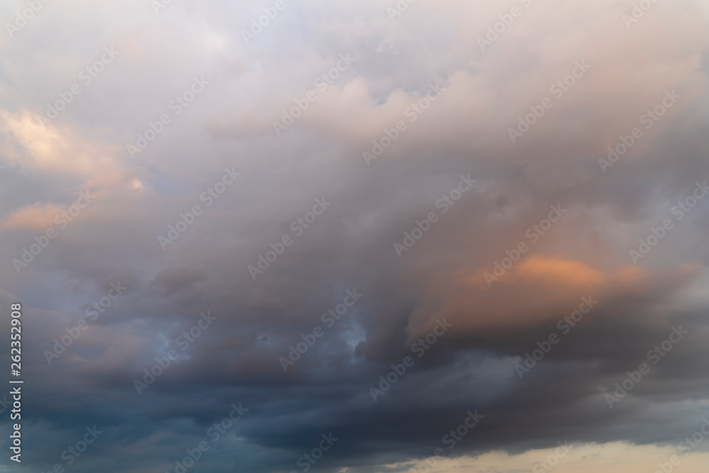 Obraz premium nuvole minacciose