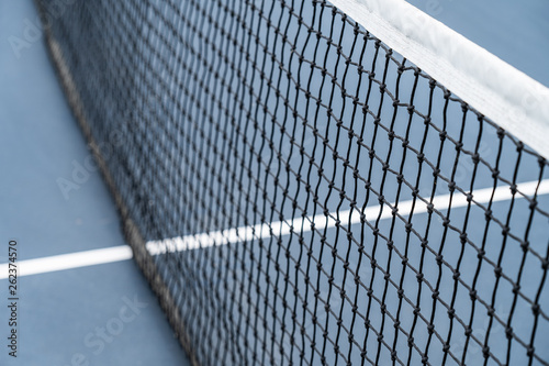 Empty blue tennis court © Stephen