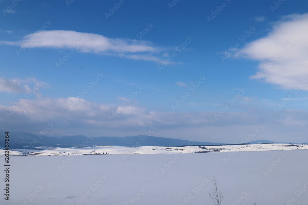 beautiful winter landscape sky sunny day horizon view